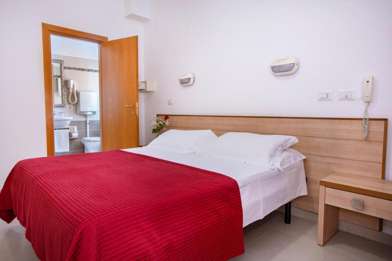 Hotel Ravello Adults Only Rimini Exterior photo